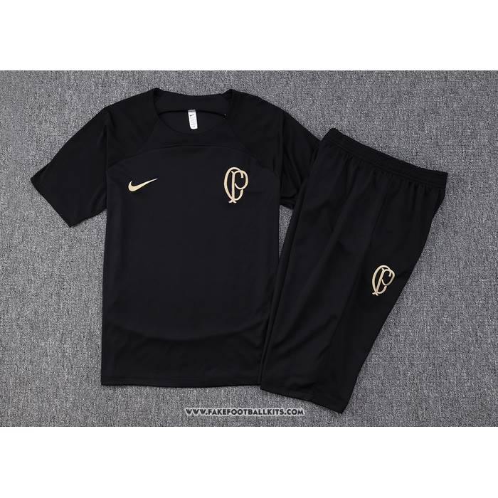 Tracksuit
 Corinthians Short Sleeve
 23/24 Black
 - Shorts
